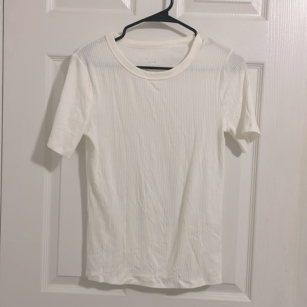Plain white new day tshirt Size Small